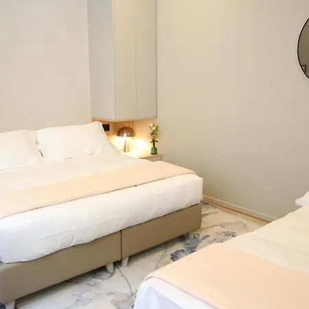 Meyland Centro Apartmán *